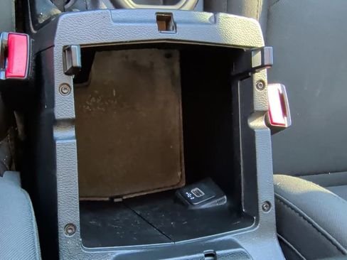 Used 2022 Jeep Wrangler Unlimited Willys image 31