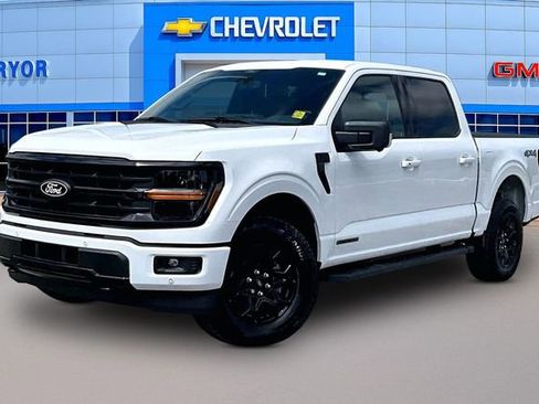 Used 2025 Ford F150 XLT w/ Equipment Group 302A MID AWD/4WD image 3