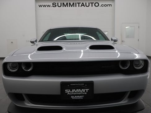 Used 2023 Dodge Challenger SRT Hellcat RWD image 23