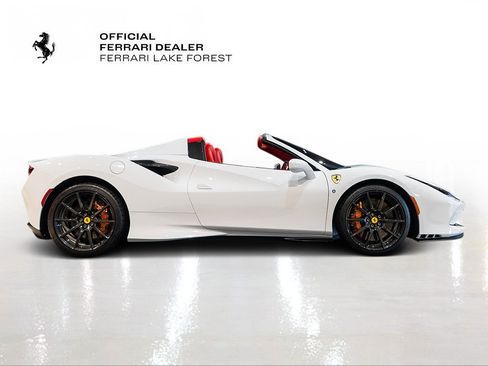 Certified 2023 Ferrari F8 Tributo image 9