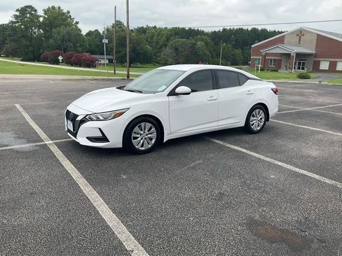 Used 2021 Nissan Sentra S FWD image 13