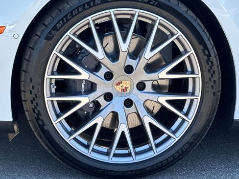 New 2025 Porsche Panamera image 44