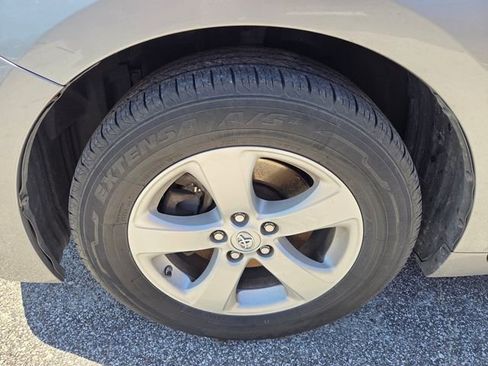 Used 2015 Toyota Sienna L FWD image 4