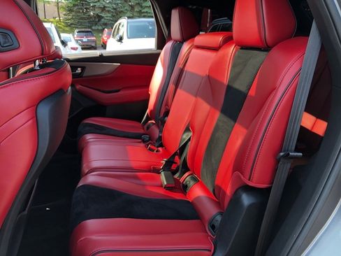 Used 2022 Acura MDX A-Spec image 34