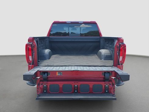 Used 2025 GMC Sierra 1500 SLT w/ SLT Premium Plus Package AWD/4WD image 17