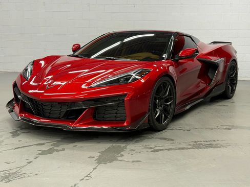 Used 2023 Chevrolet Corvette Z06 w/ Stealth Interior Trim Package image 3