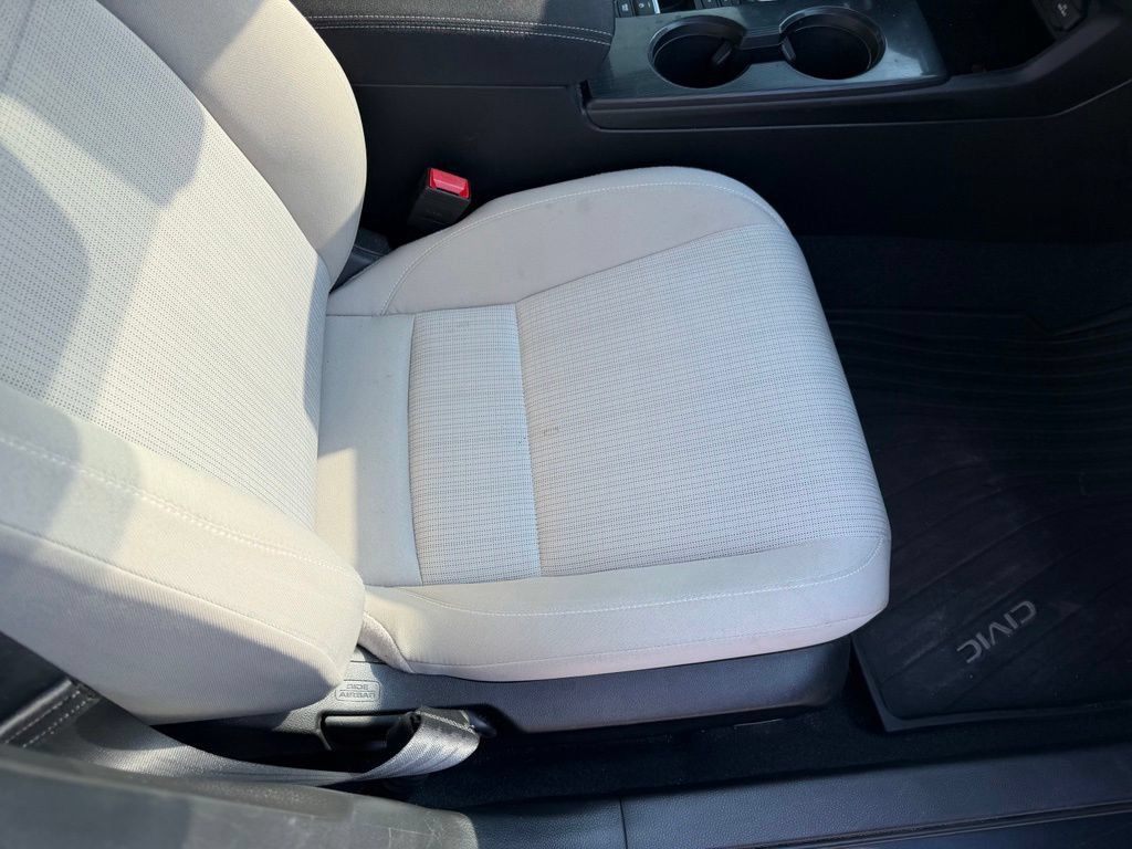 Used 2022 Honda Civic LX image 16