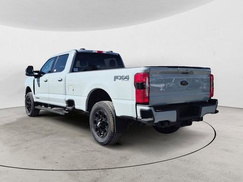 Used 2025 Ford F350 Lariat w/ Black Appearance Package image 3