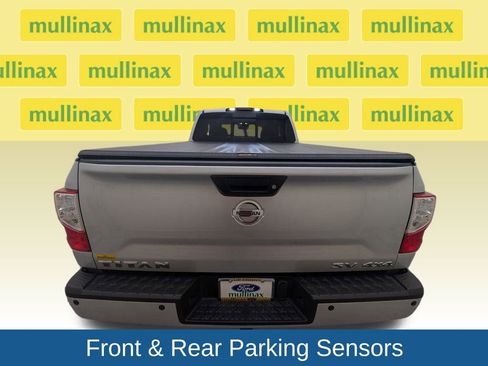 Used 2018 Nissan Titan SV w/ SV Convenience Package image 31