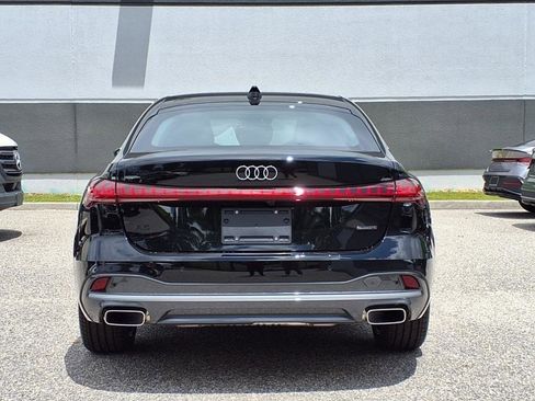 Used 2025 Audi A5 2.0T Premium Plus w/ Premium Plus AWD/4WD image 7