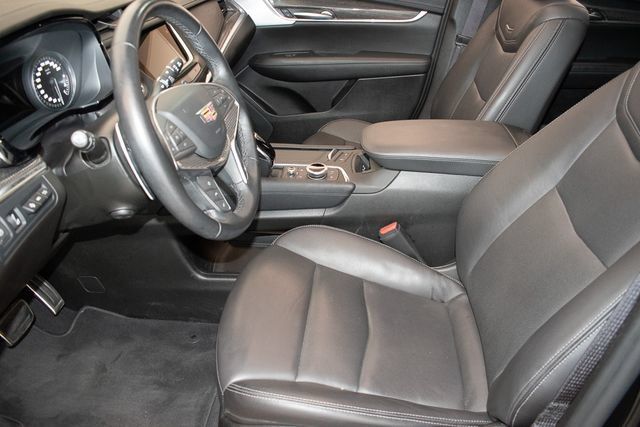 Used 2024 Cadillac XT5 Sportv w/ Technology Package AWD/4WD image 18