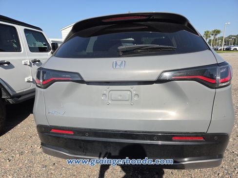 Certified 2026 Honda HR-V EX-L image 8