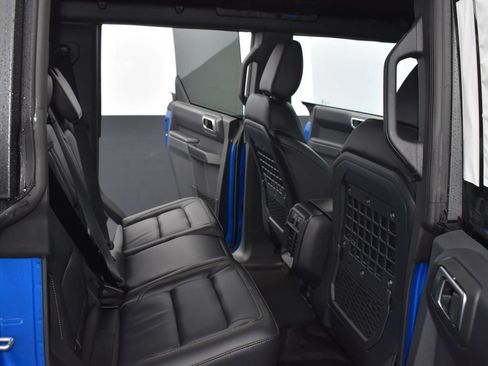 New 2025 Ford Bronco Badlands AWD/4WD image 14