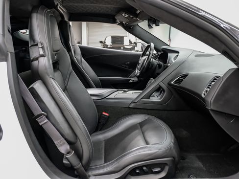 Used 2017 Chevrolet Corvette Z06 image 35