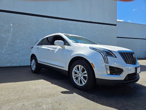 Certified 2023 Cadillac XT5 Luxury AWD/4WD image 4