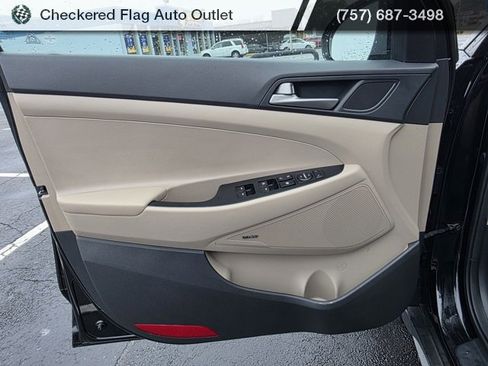 Used 2018 Hyundai Tucson SEL Plus image 20