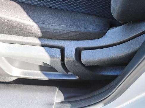 Used 2018 Nissan Rogue Sport S FWD image 20