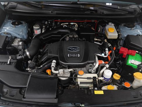 Used 2020 Subaru Crosstrek Hybrid w/ Moonroof Package w/Navigation image 29