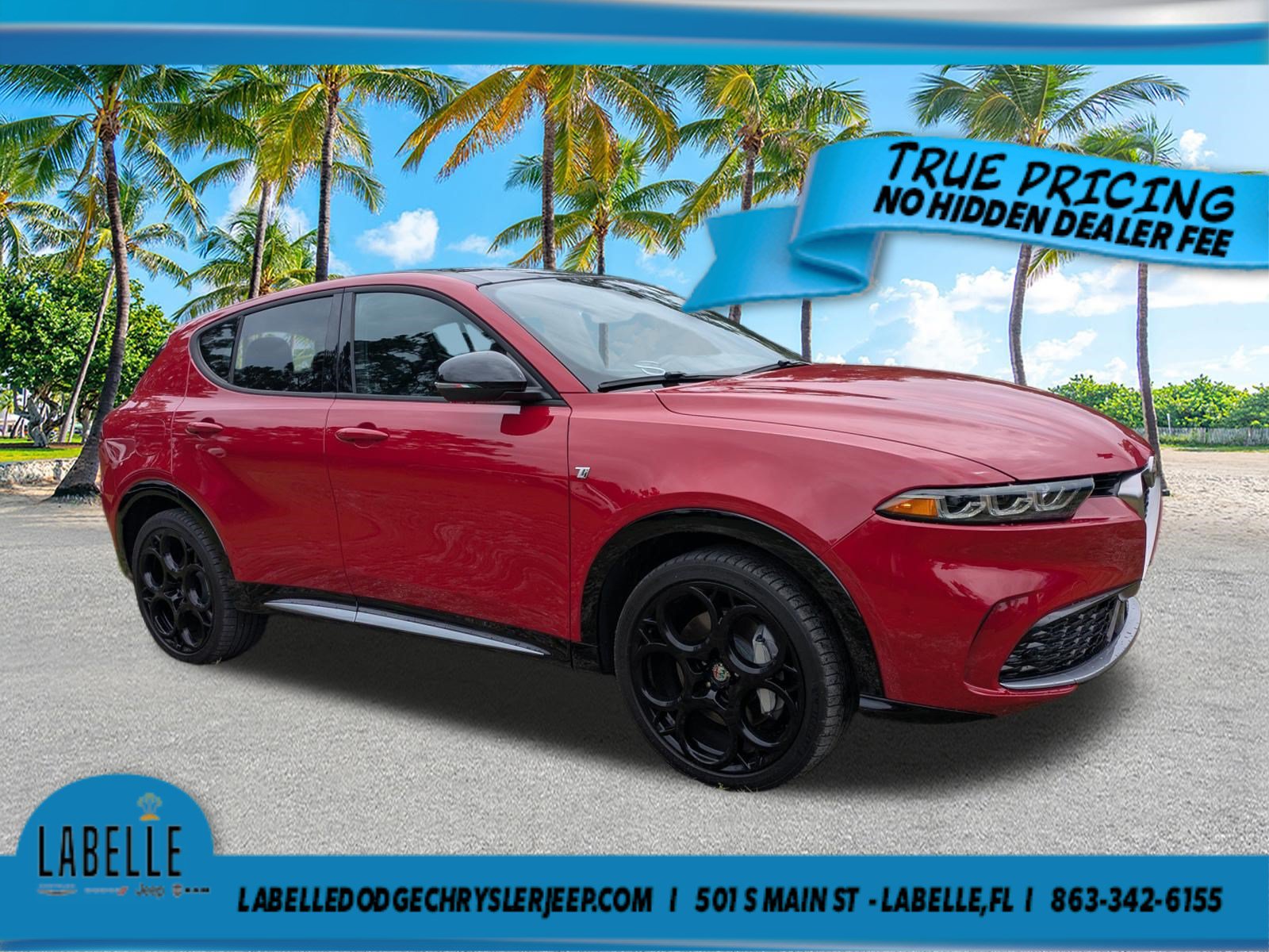 Used 2024 Alfa Romeo Tonale Ti w/ Premium Interior Package AWD/4WD image 2