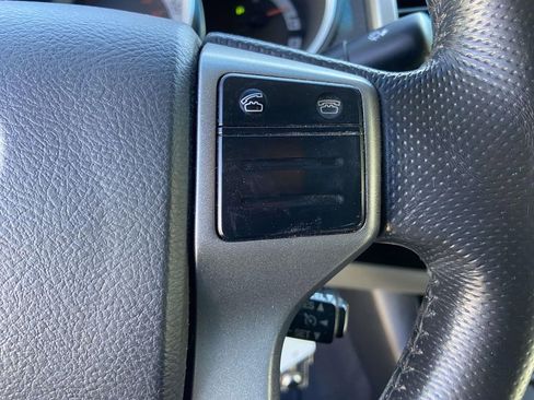 Used 2013 Toyota Tacoma 4x4 Double Cab w/ SR5 Pkg image 30