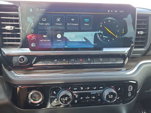 Used 2023 Chevrolet Silverado 1500 LT AWD/4WD image 21