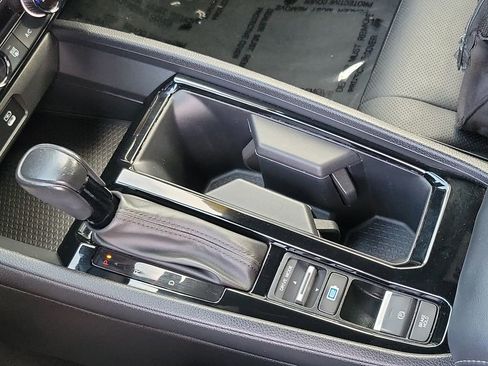 Used 2023 Honda Accord Sport image 10