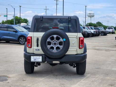 New 2026 Ford Bronco Big Bend AWD/4WD image 8