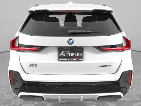 Used 2023 BMW X1 xDrive28i w/ M Sport Package AWD/4WD image 6