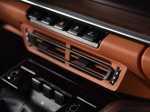 Used 2023 Porsche 911 Sport Classic image 38