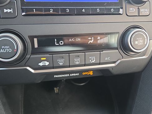 Used 2019 Honda Civic LX image 29