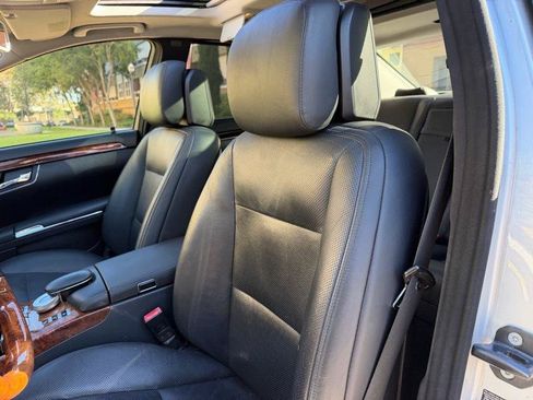 Used 2010 Mercedes-Benz S 550 image 27