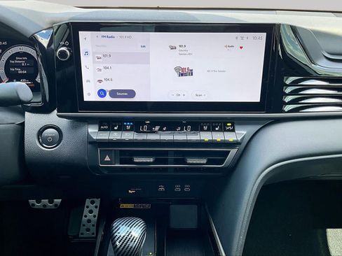 Used 2025 Toyota Camry XSE w/ Premium Plus Package FWD image 7