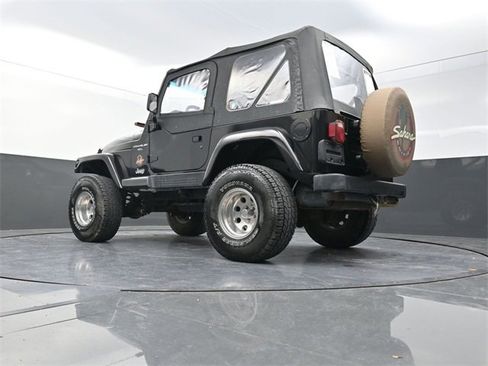 Used 1998 Jeep Wrangler Sahara image 21