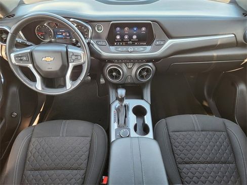 Used 2020 Chevrolet Blazer LT image 25