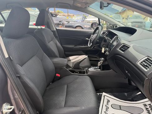 Used 2015 Honda Civic SE image 15
