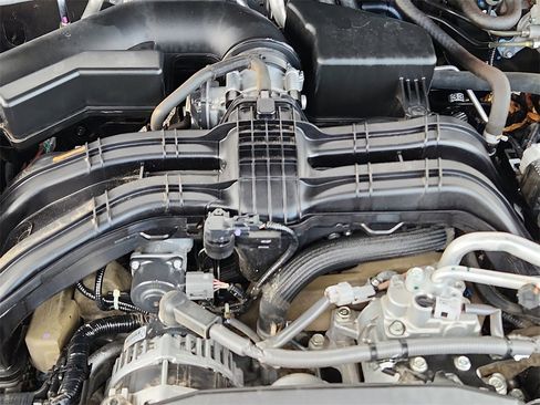 Used 2022 Subaru Outback Premium image 20