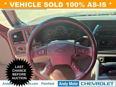 Used 2003 Chevrolet Suburban LT w/ LT Preferred Equipment Group AWD/4WD image 16
