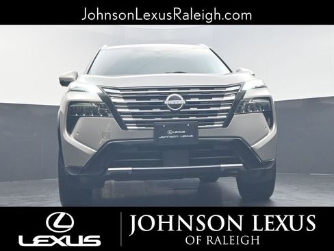 Used 2024 Nissan Rogue Platinum w/ Platinum Premium Package image 15