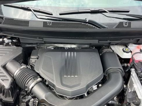 New 2026 Chevrolet Traverse LT FWD image 40