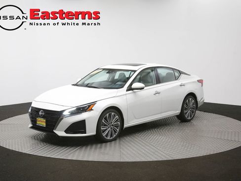 Used 2023 Nissan Altima 2.5 SL AWD/4WD image 57
