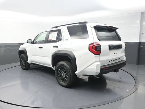 Used 2026 Toyota 4Runner SR5 RWD image 6