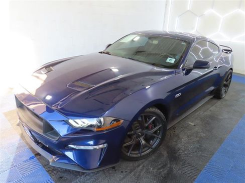 Used 2019 Ford Mustang GT Premium w/ GT Performance Package image 4
