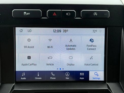 Used 2020 Ford F150 Platinum w/ Equipment Group 701A Luxury AWD/4WD image 17