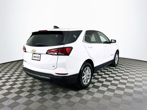 Used 2024 Chevrolet Equinox LT image 10