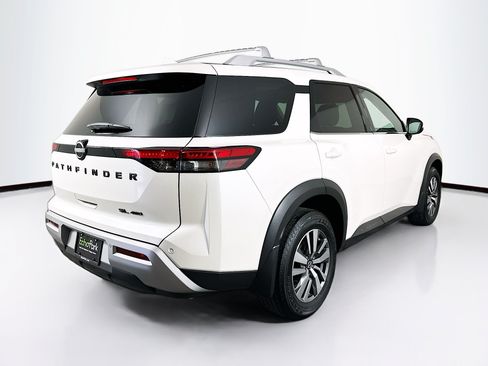 Used 2023 Nissan Pathfinder SL w/ Lighting Package (N92) AWD/4WD image 9