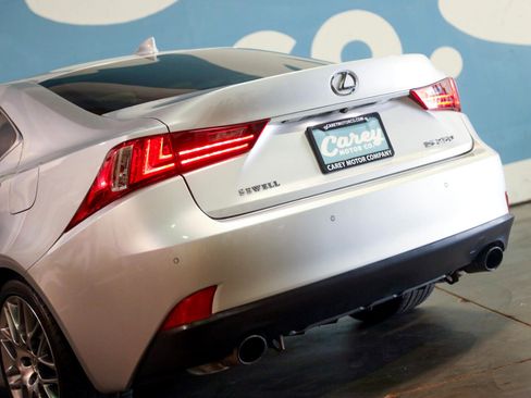 Used 2015 Lexus IS 250 250 RWD image 22