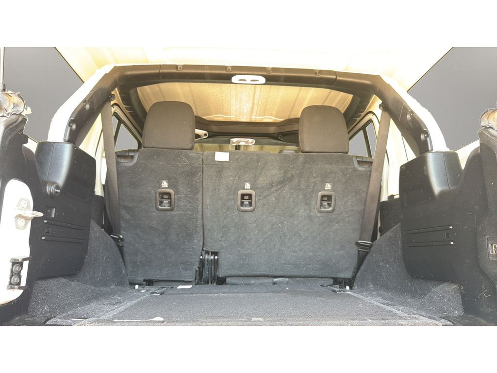 Used 2020 Jeep Wrangler Unlimited Sport S AWD/4WD image 12