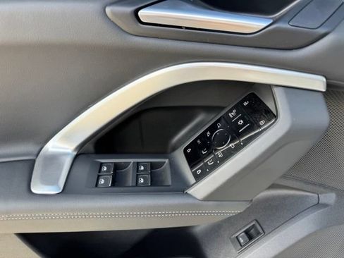 Used 2025 Audi Q5 Premium Plus AWD/4WD image 11