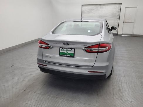 Used 2020 Ford Fusion SE FWD image 7