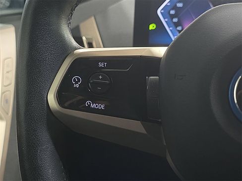 Used 2024 BMW iX xDrive50 w/ Premium Package image 17